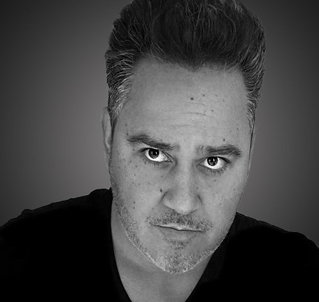 SV2 b&w background_edited_edited_edited_